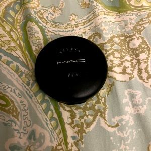 MAC Powder Foundation